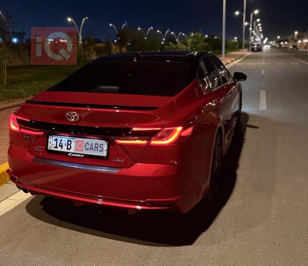 تۆیۆتا کامری